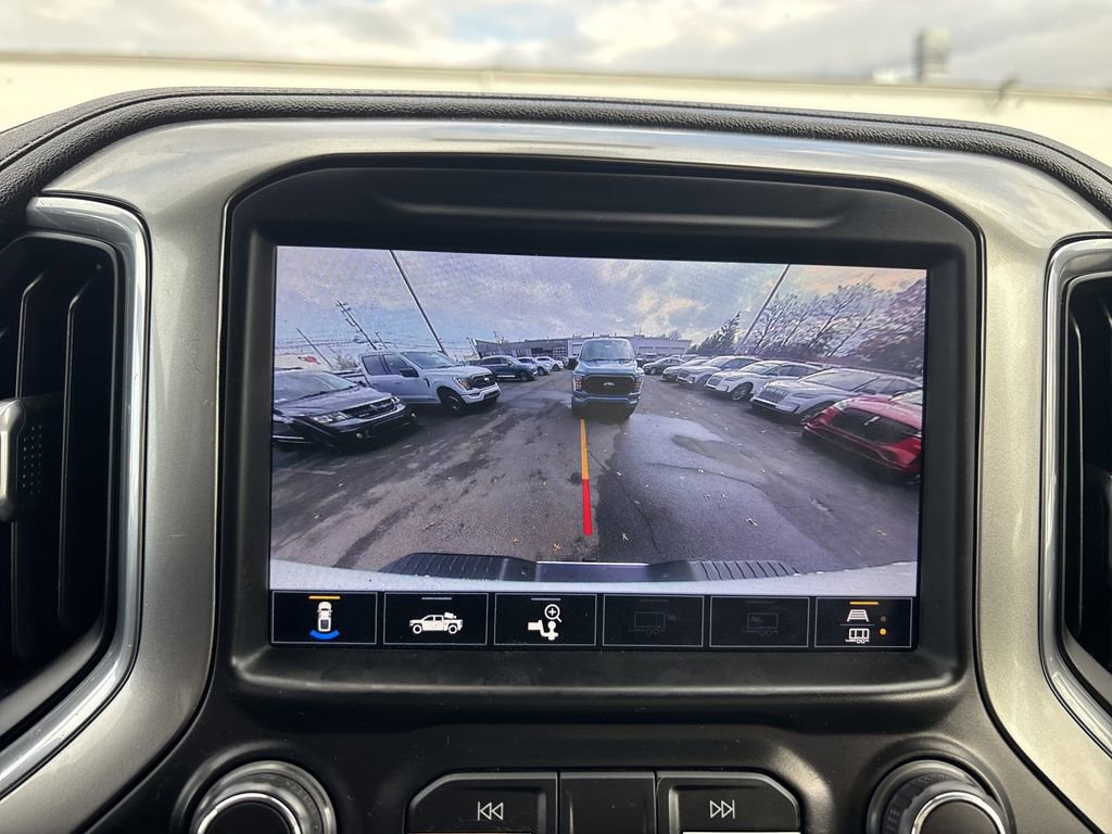 Used 2021 Chevrolet Silverado 3500 LTZ w/ LTZ Convenience Package image 25