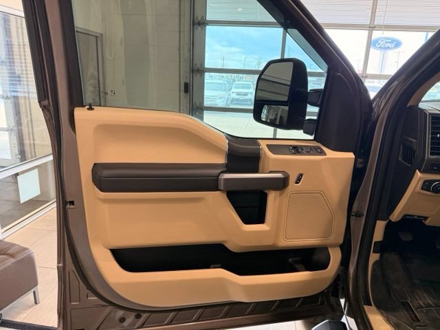 Used 2020 Ford F250 XLT w/ XLT Value Package AWD/4WD image 13