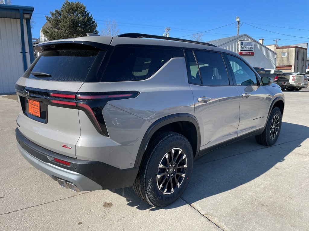 New 2026 Chevrolet Traverse Z71 w/ Enhanced Driving Package image 17