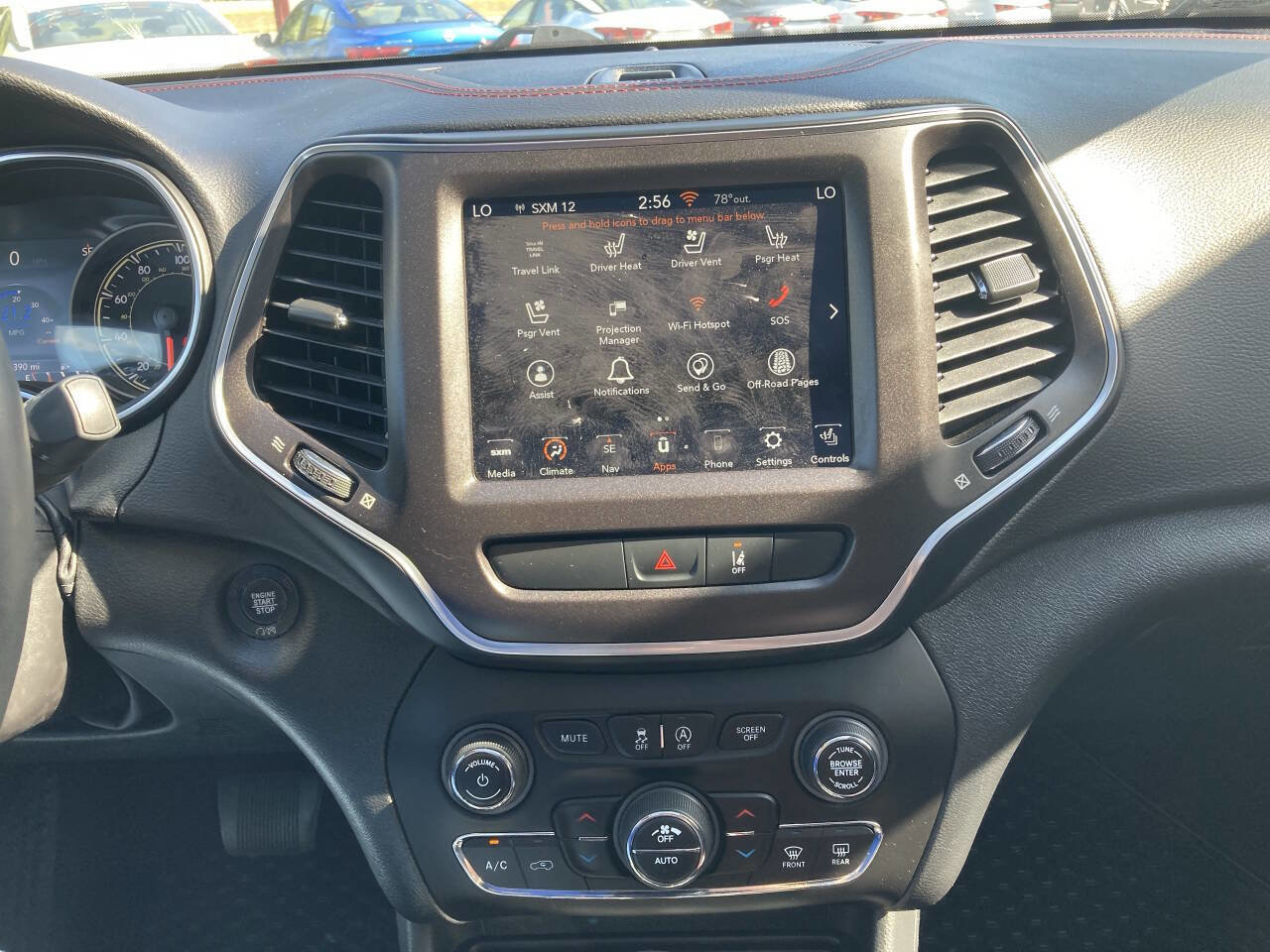 Used 2022 Jeep Cherokee Trailhawk w/ Sun, Sound & Nav Group image 28