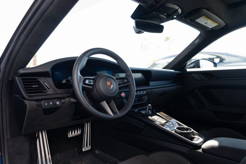 Certified 2025 Porsche 911 Carrera 4 GTS AWD/4WD image 4