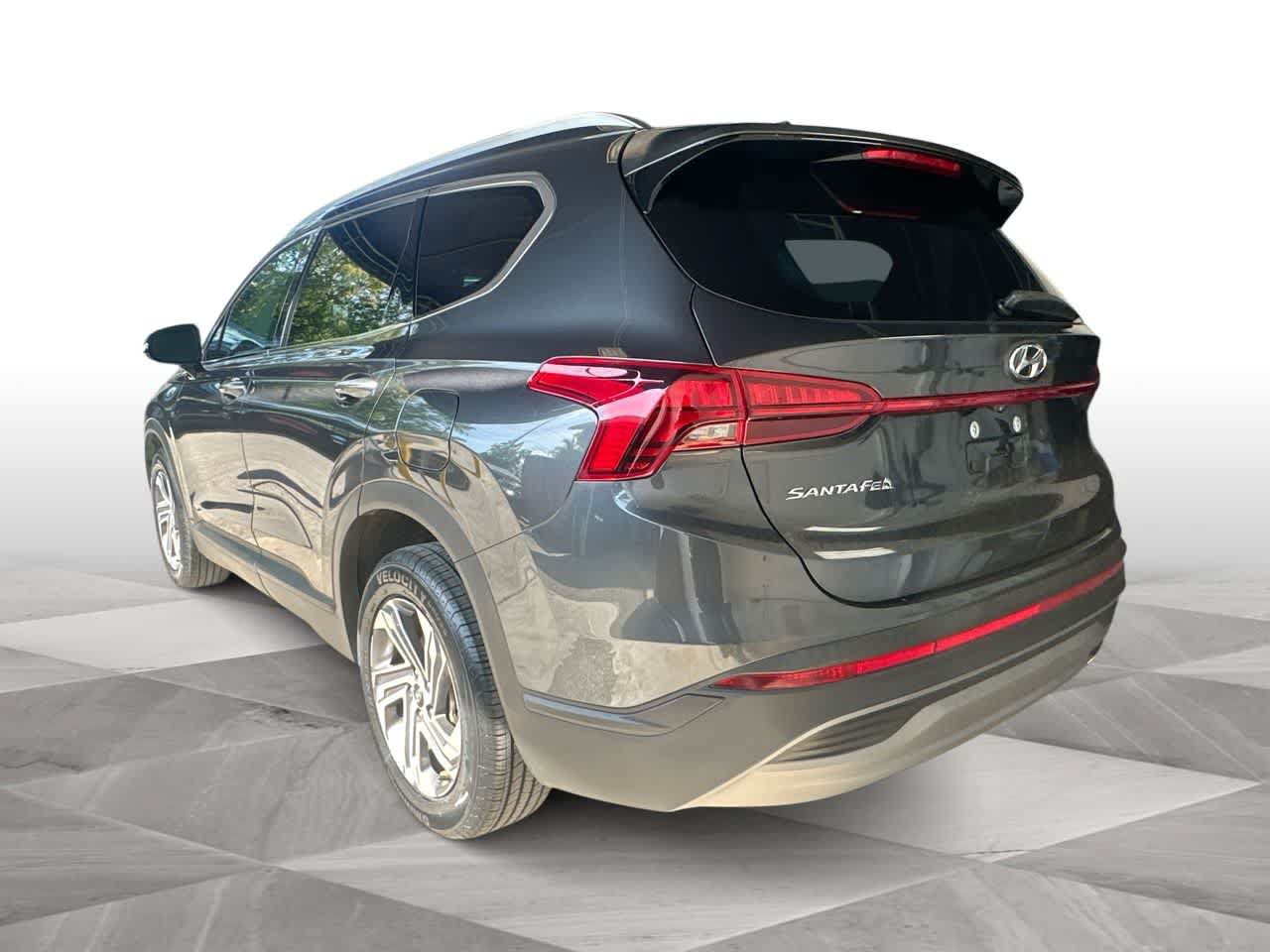 Used 2023 Hyundai Santa Fe SEL FWD image 6