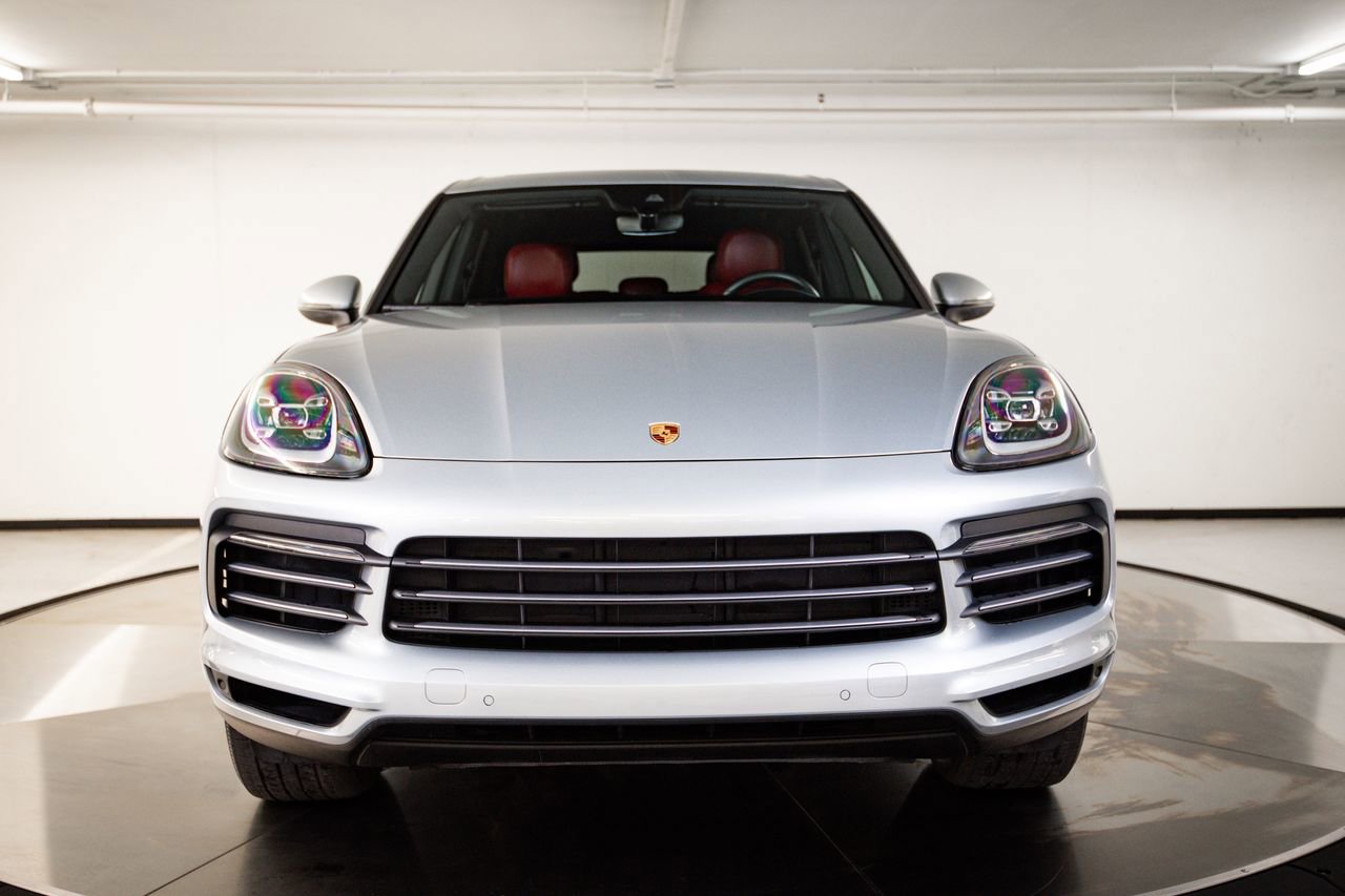 Used 2023 Porsche Cayenne AWD/4WD image 10