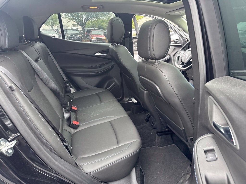 Certified 2025 Buick Encore GX Sport Touring w/ Experience Buick Package AWD/4WD image 19