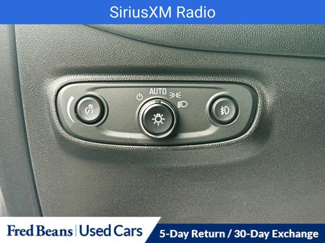 Used 2020 Chevrolet Equinox LT AWD/4WD image 15