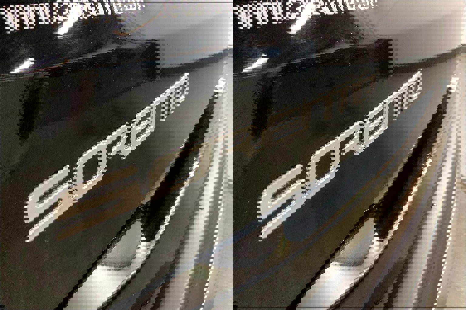 Certified 2024 Kia Sorento S image 8