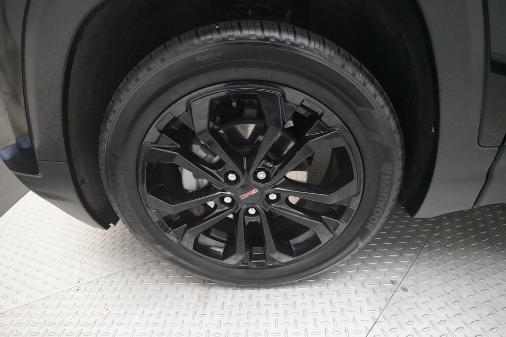 Used 2022 GMC Terrain SLE w/ Driver Convenience Package image 27