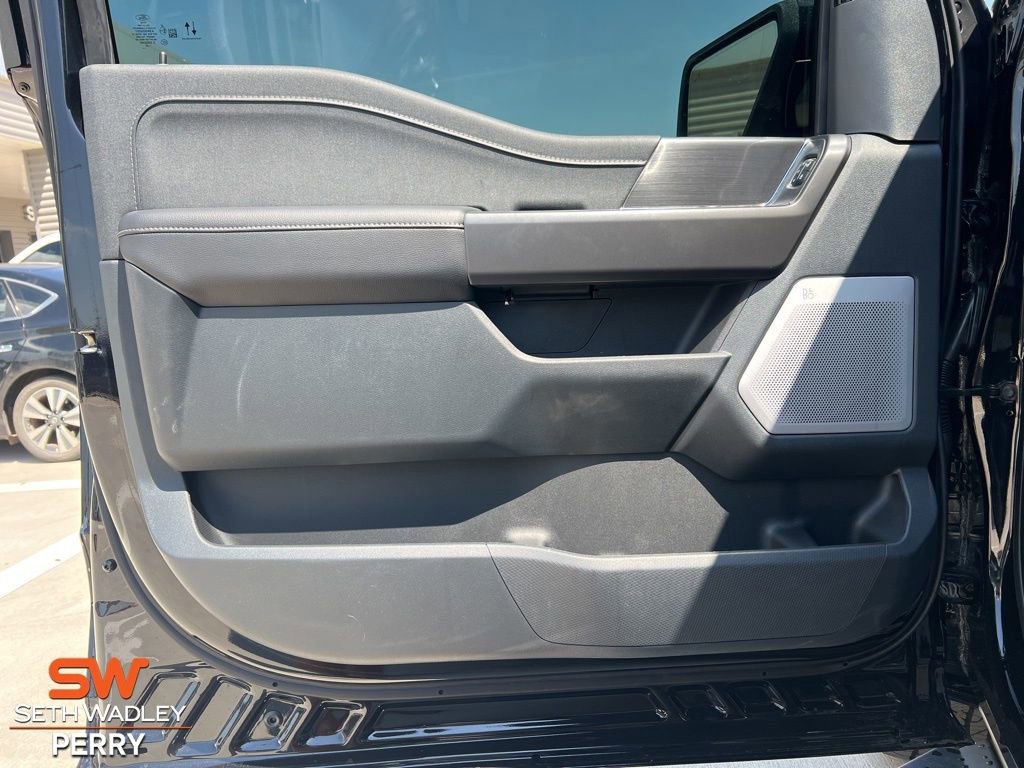 New 2025 Ford F150 Lariat w/ Equipment Group 502A High image 17