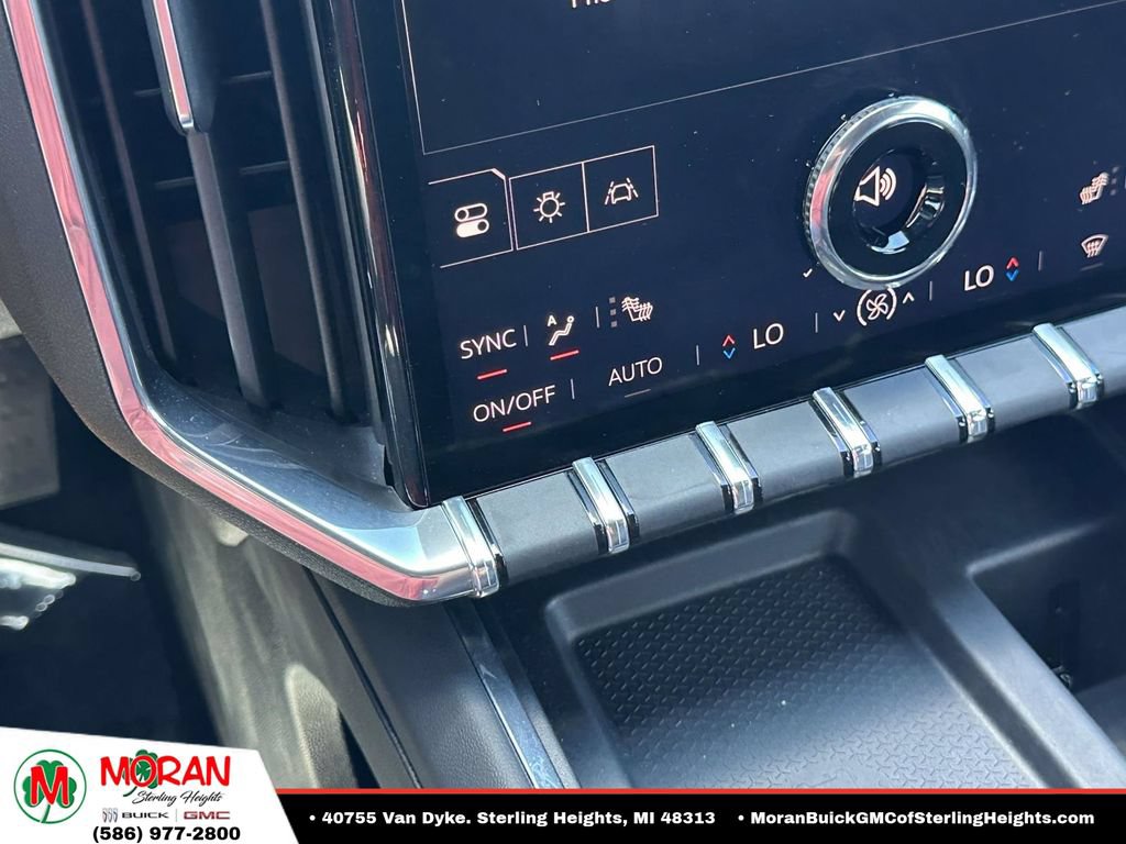Certified 2024 GMC Acadia Elevation w/ Luxury Package AWD/4WD image 30