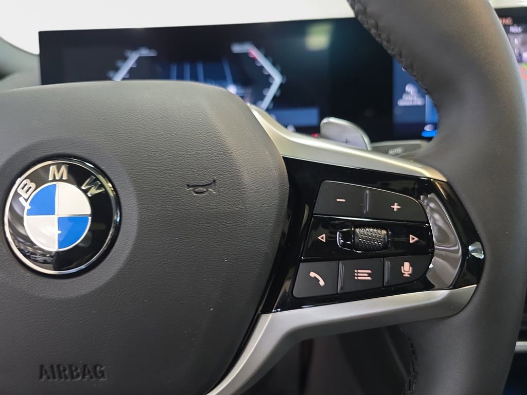 Used 2025 BMW 230i Coupe w/ Convenience Package RWD image 21