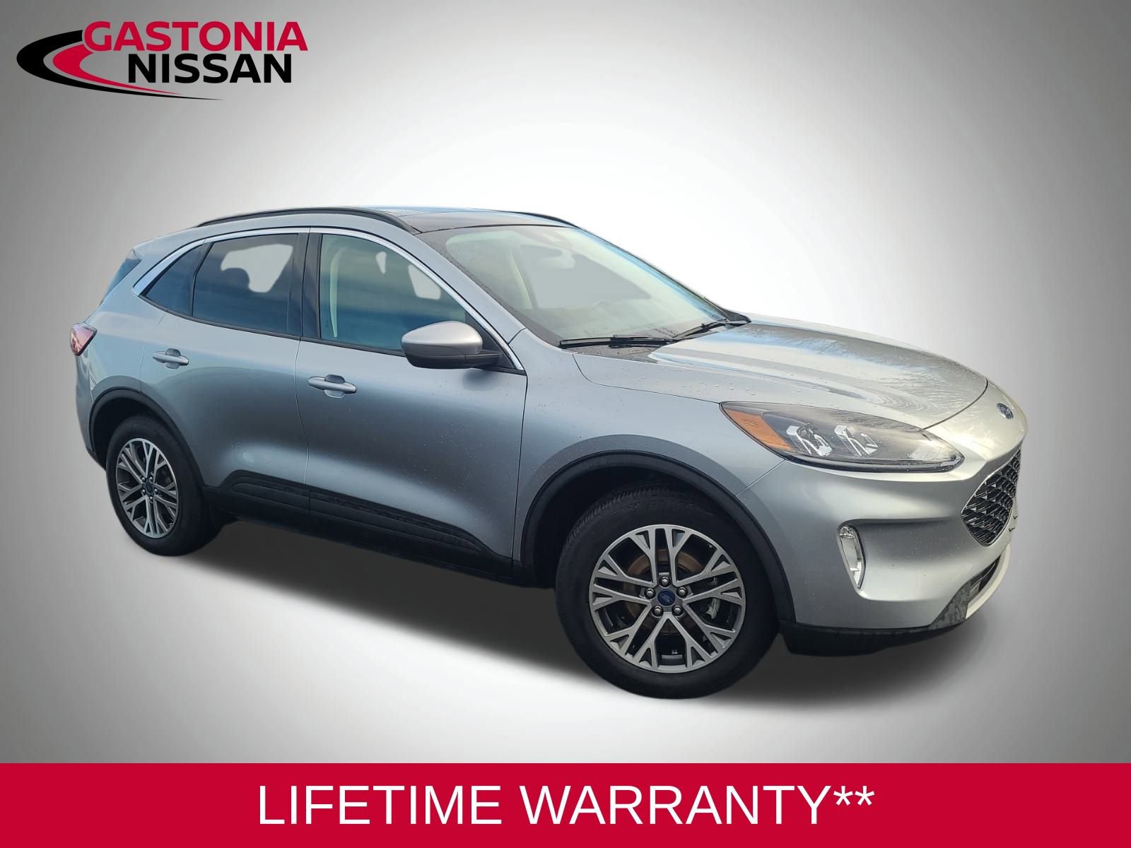 Used 2022 Ford Escape SEL image 2