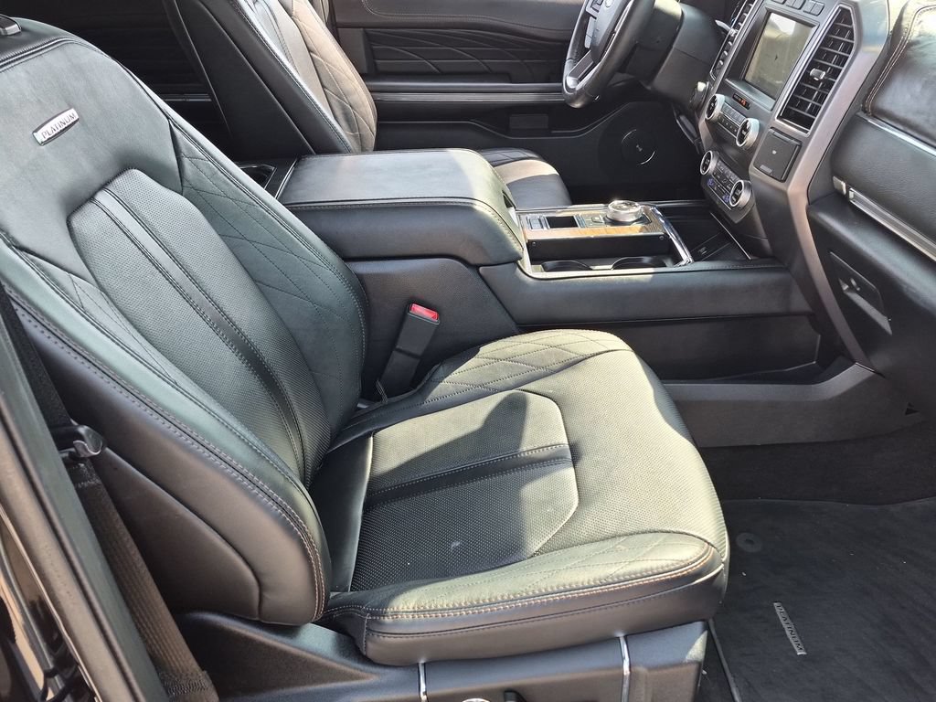 Used 2020 Ford Expedition Platinum RWD image 18