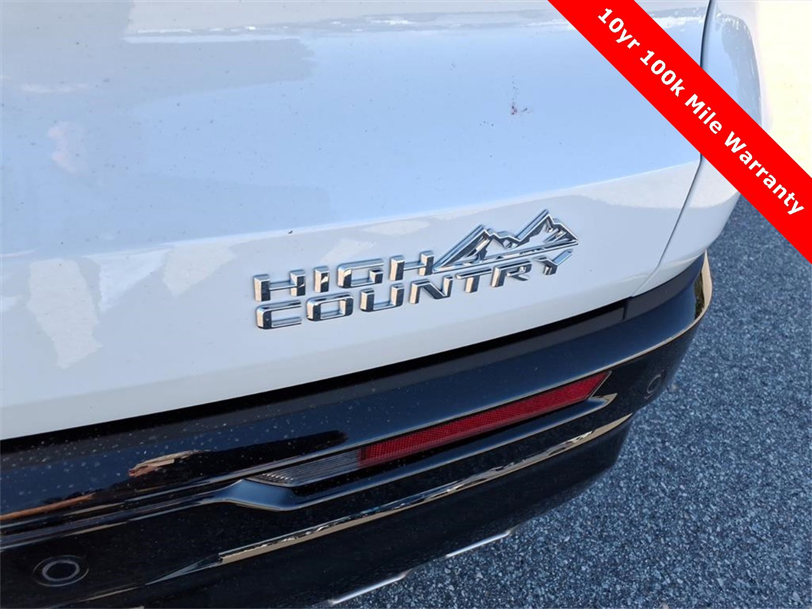 New 2026 Chevrolet Traverse High Country image 10