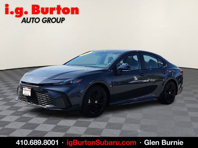 Used 2026 Toyota Camry SE FWD image 3