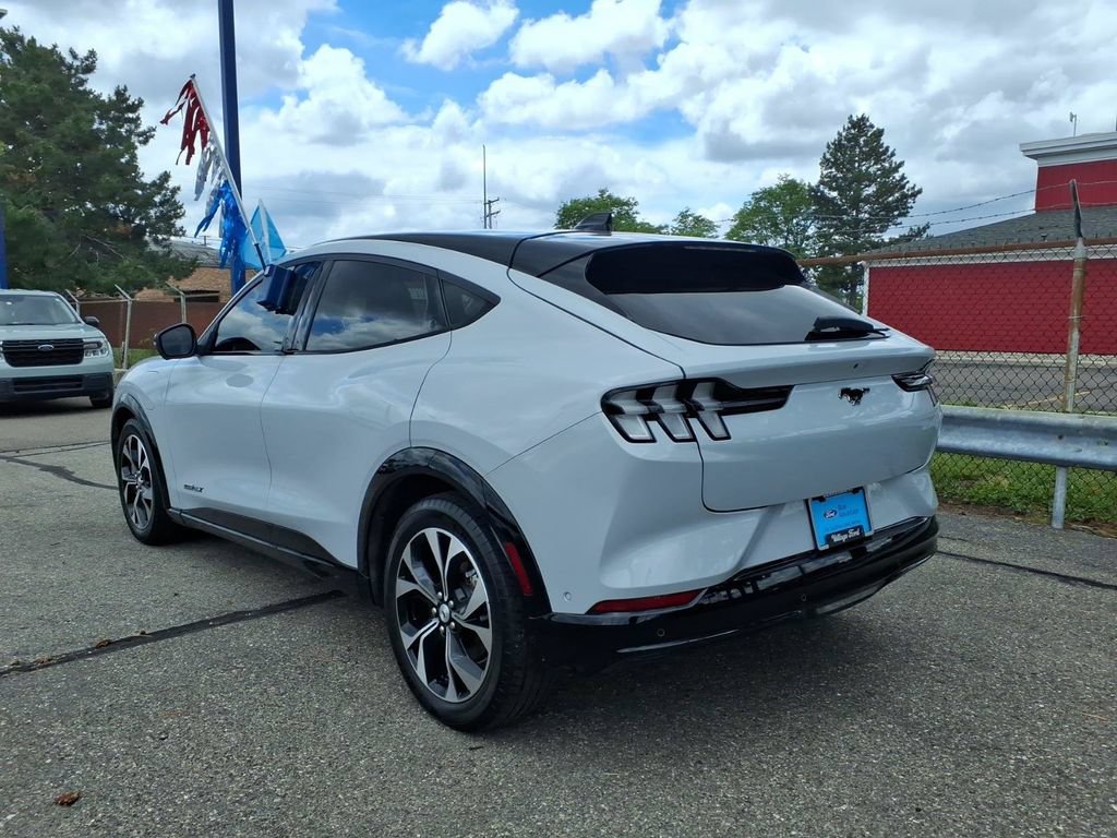 Used 2022 Ford Mustang Mach-E Premium RWD image 7