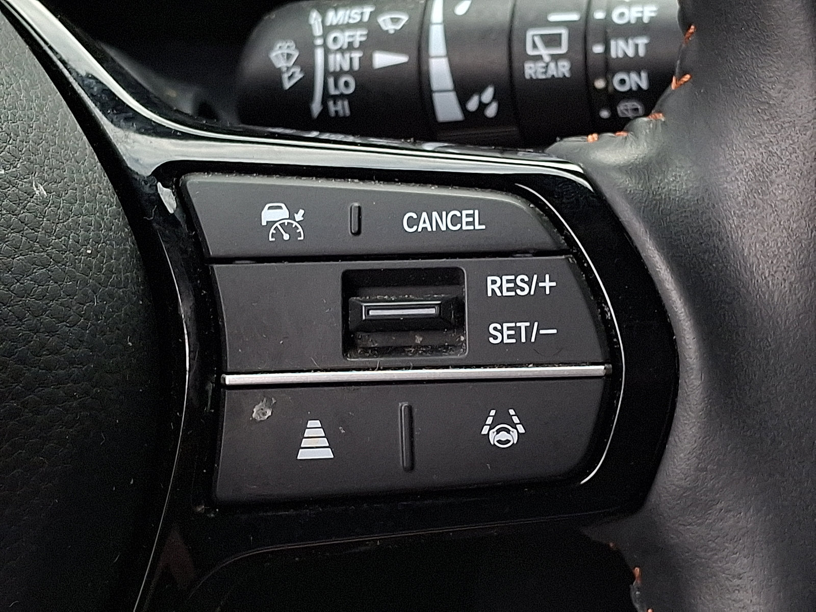 Used 2025 Honda HR-V Sport image 21