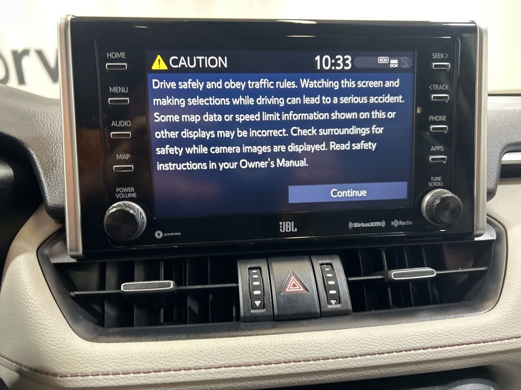 Used 2020 Toyota RAV4 Limited AWD/4WD image 27