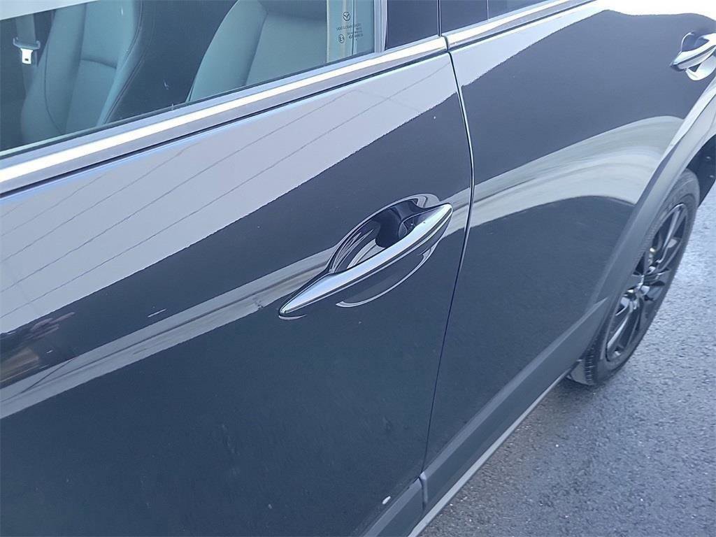 Used 2025 MAZDA CX-30 2.5 Turbo w/ Premium Package image 14