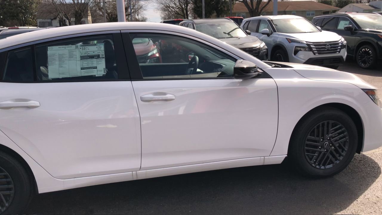 New 2026 Nissan Sentra SV w/ SV Convenience Package image 9