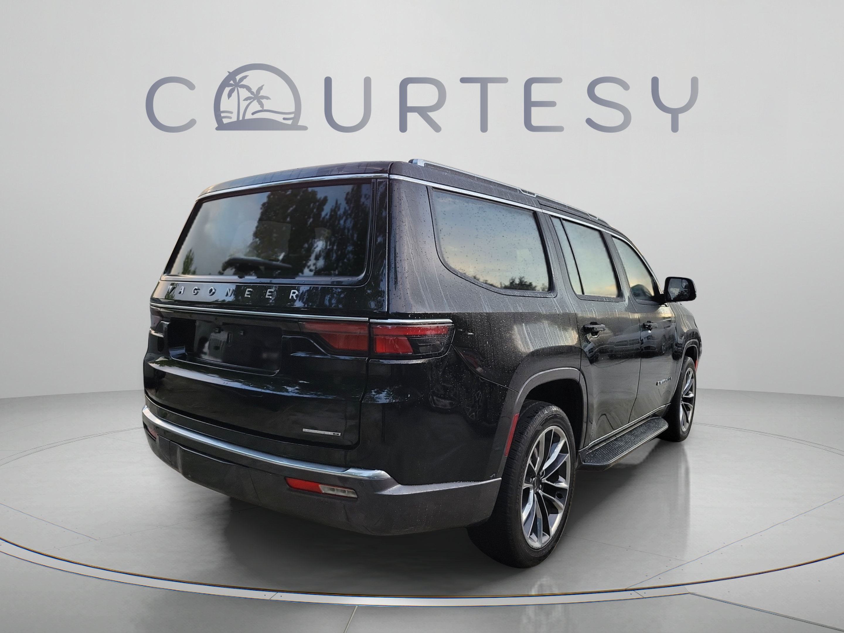 Used 2022 Jeep Wagoneer Series II w/ Premium Group I RWD image 3