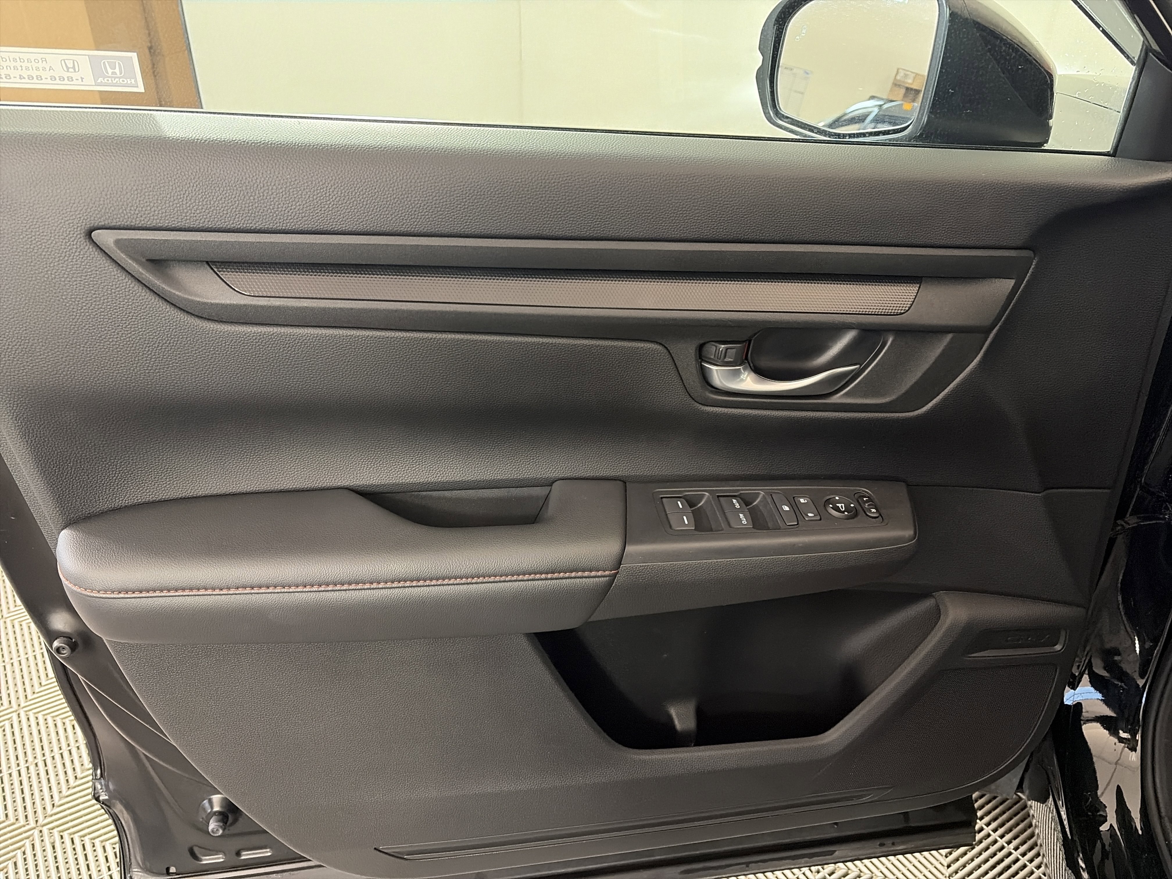 Used 2023 Honda CR-V Sport image 12