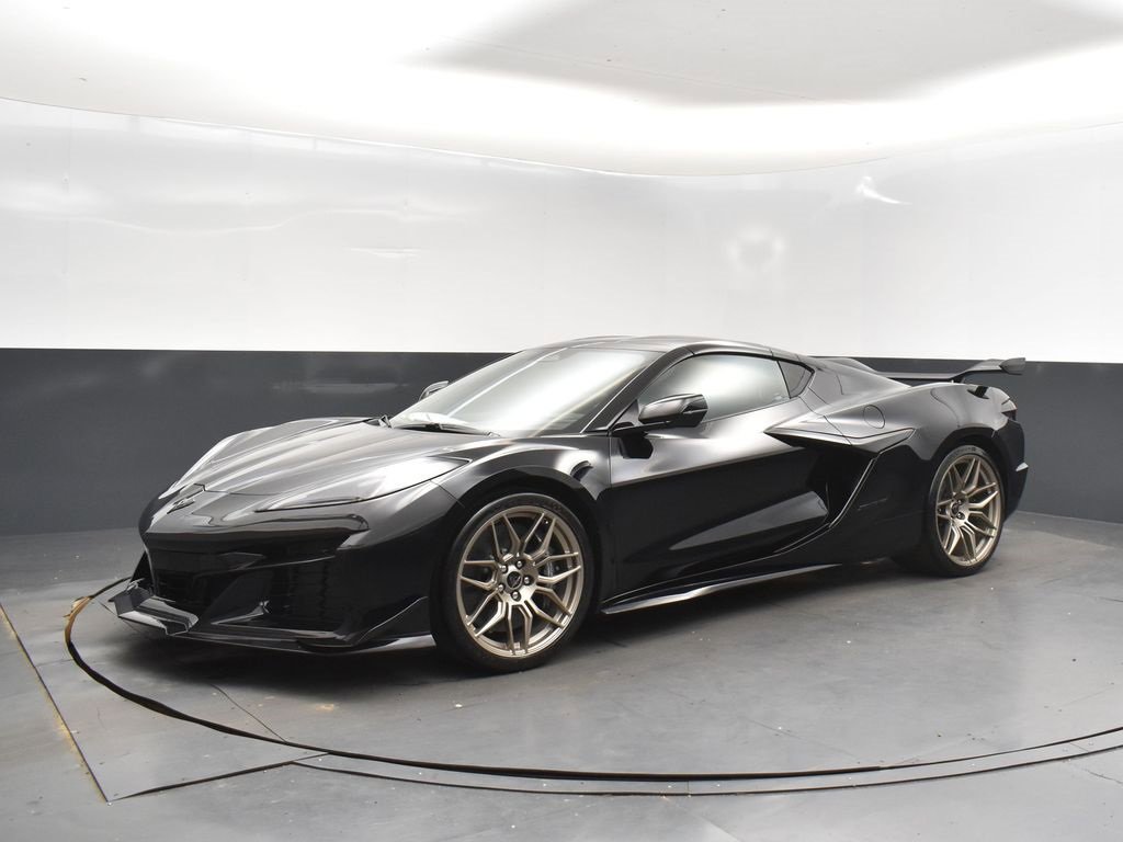 New 2026 Chevrolet Corvette Z06 w/ Z07 Performance Package image 3