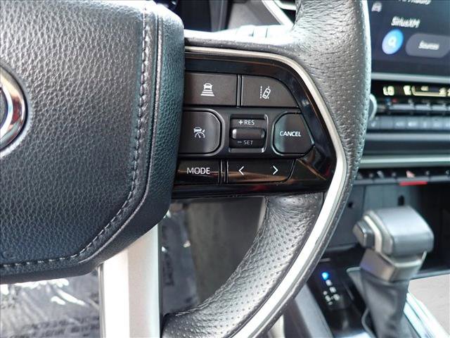 Used 2023 Toyota Sequoia SR5 w/ SR5 Premium Package image 15