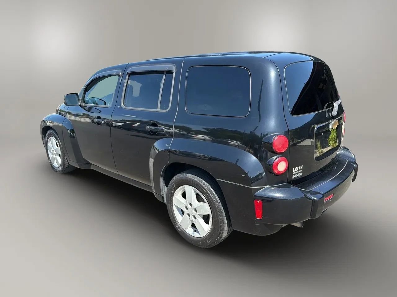 Used 2010 Chevrolet HHR LT image 7