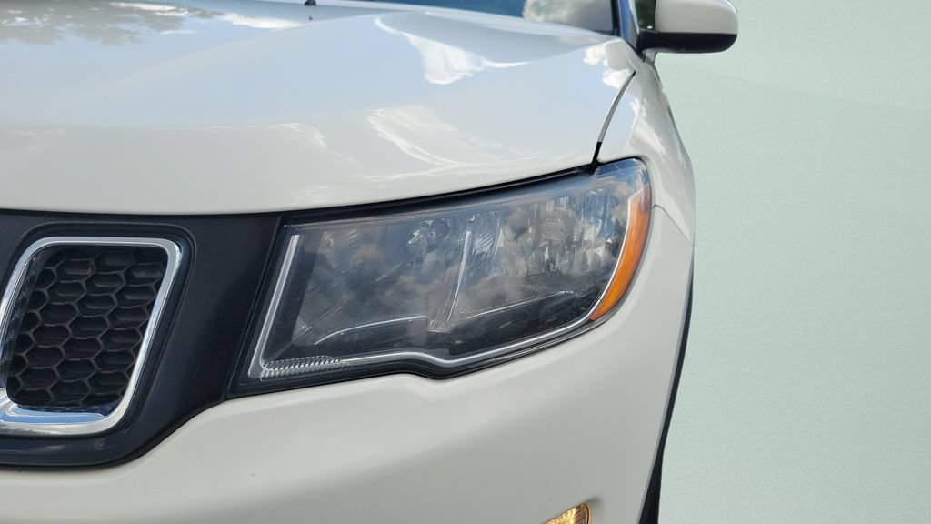 Used 2019 Jeep Compass Latitude w/ Popular Equipment Group AWD/4WD image 24