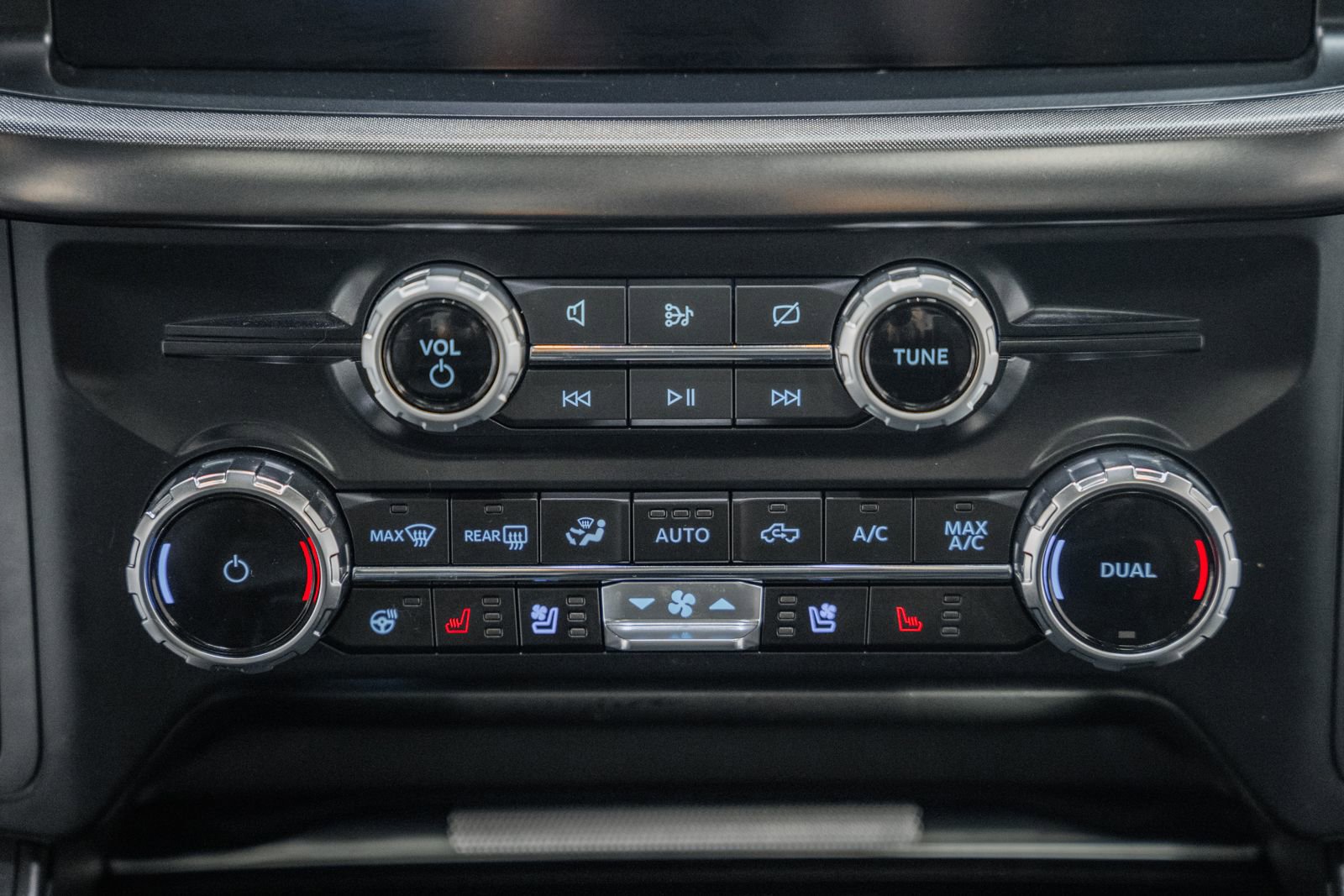 Certified 2023 Ford F150 Tremor w/ Equipment Group 402A High image 30