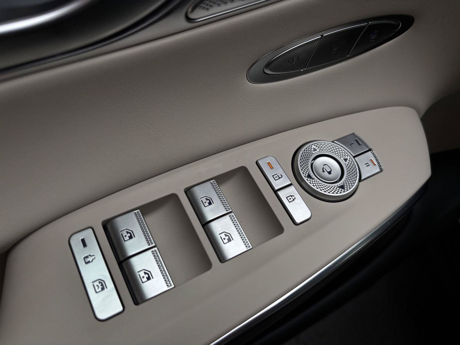 New 2026 Genesis GV70 2.5T Select AWD/4WD image 12