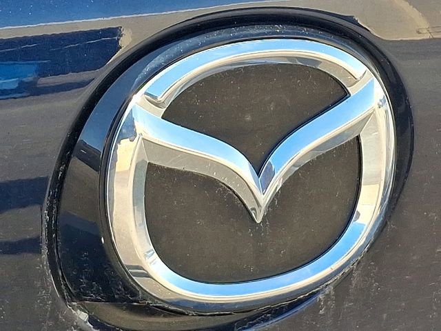 Used 2022 MAZDA MAZDA3 s FWD image 3