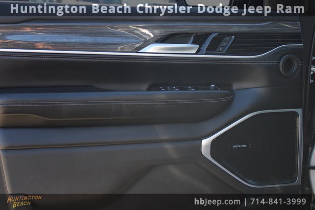 Used 2022 Jeep Wagoneer Series III image 12