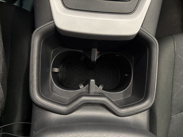 Used 2025 Toyota RAV4 XLE image 34