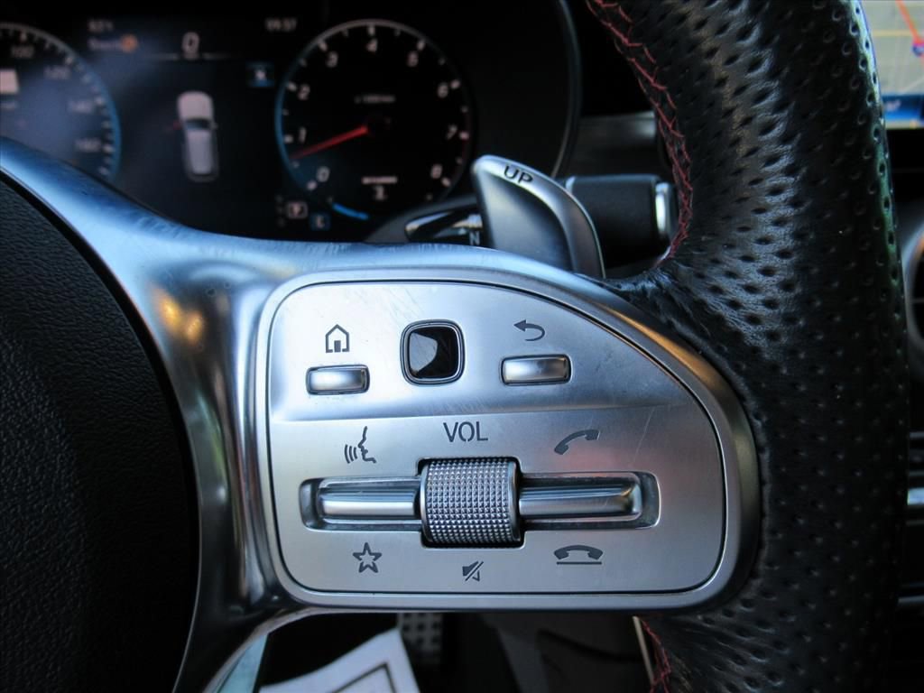 Used 2022 Mercedes-Benz GLC 43 AMG 4MATIC image 23