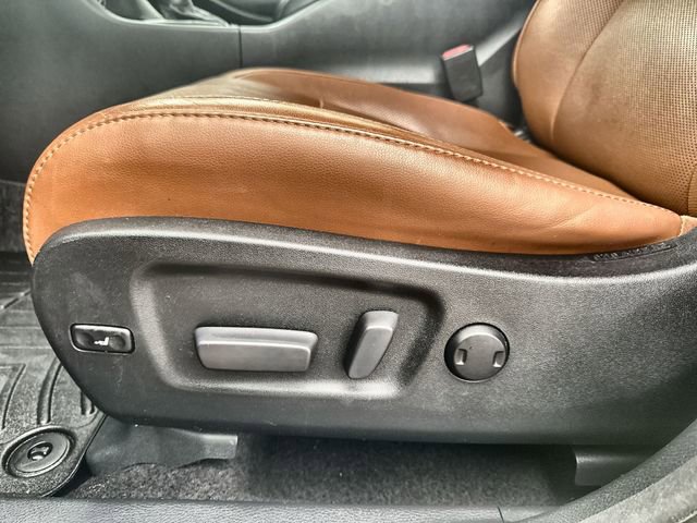 Used 2018 Toyota Highlander Limited image 20