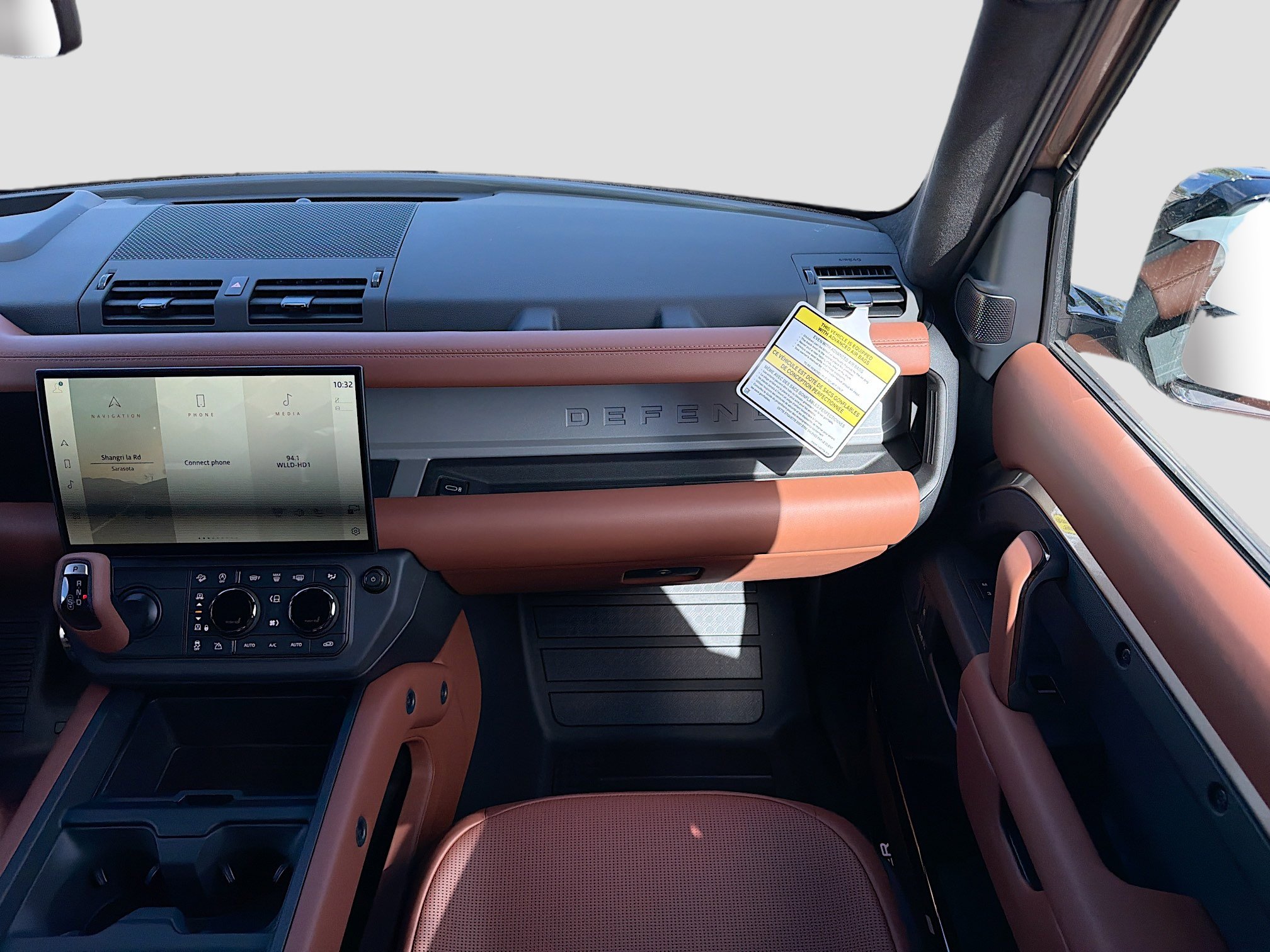 New 2026 Land Rover Defender 110 OCTA image 18