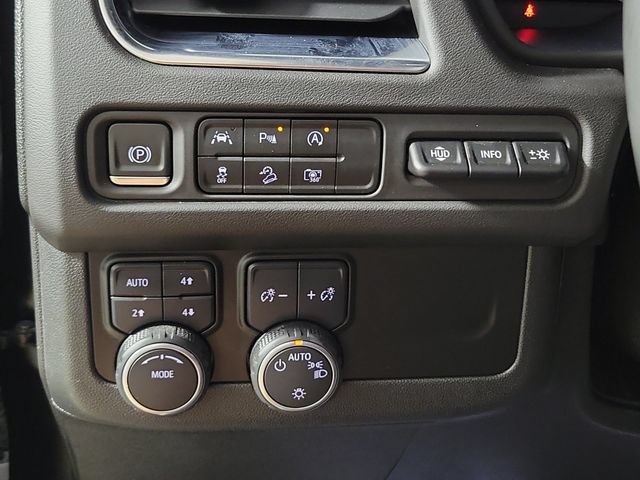 Used 2023 Chevrolet Tahoe High Country AWD/4WD image 25