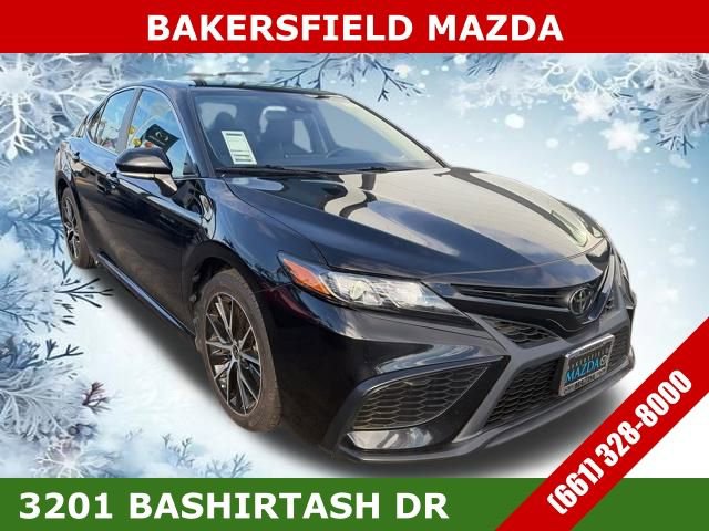Used 2023 Toyota Camry SE image 7