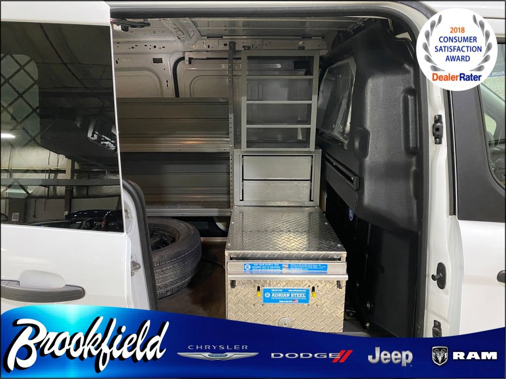 Used 2023 Ford Transit Connect XLT image 21