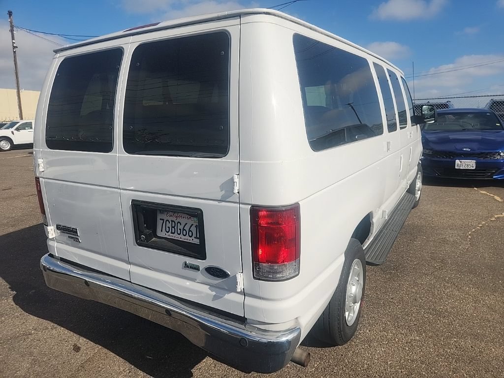 Used 2013 Ford E-350 and Econoline 350 XLT RWD image 13