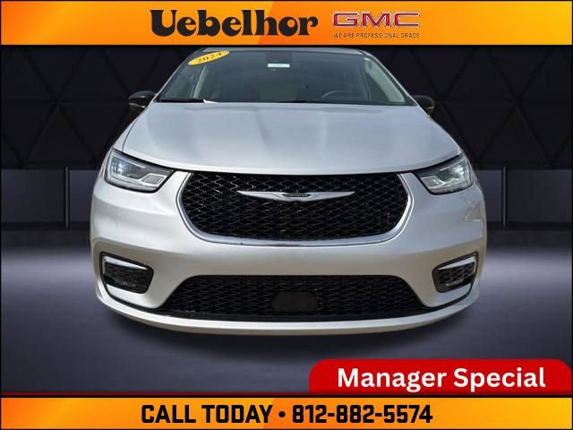 Used 2024 Chrysler Pacifica Limited FWD image 13