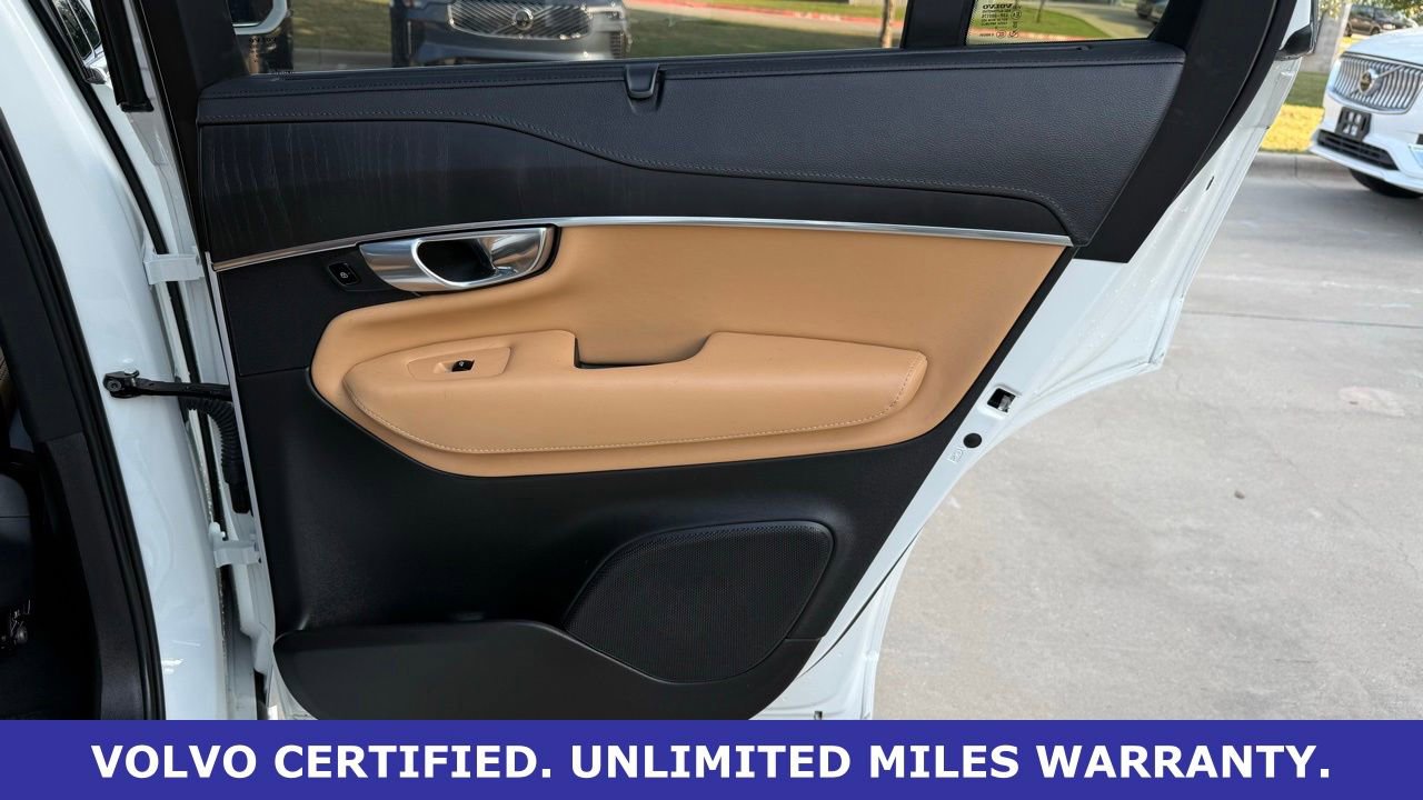 Certified 2024 Volvo XC90 T8 Ultimate w/ Lounge Package AWD/4WD image 17