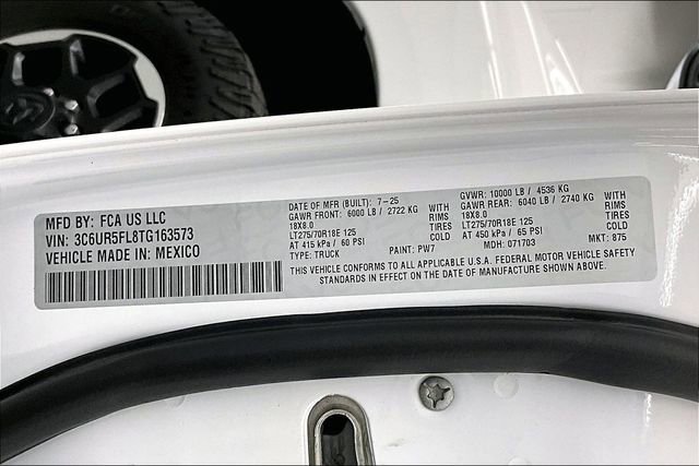 Used 2026 RAM 2500 Laramie AWD/4WD image 42
