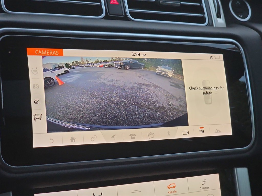 Used 2020 Land Rover Range Rover Long Wheelbase HSE image 27