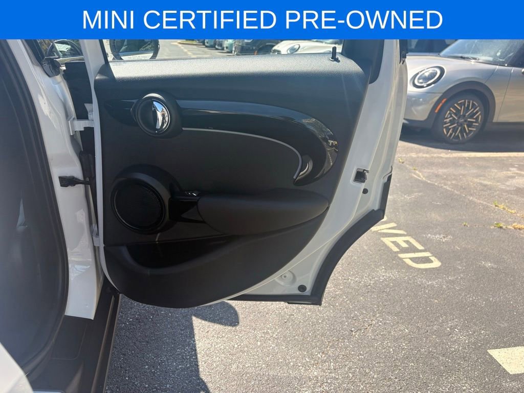 Used 2023 MINI Cooper S image 22