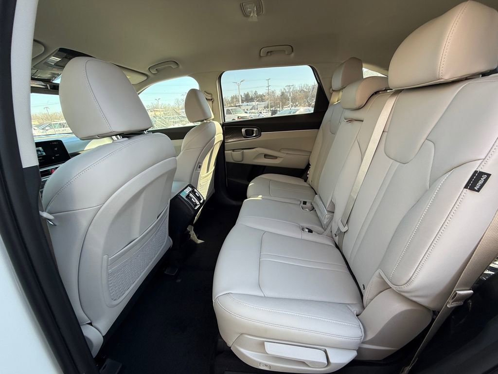 New 2026 Kia Sorento EX image 24