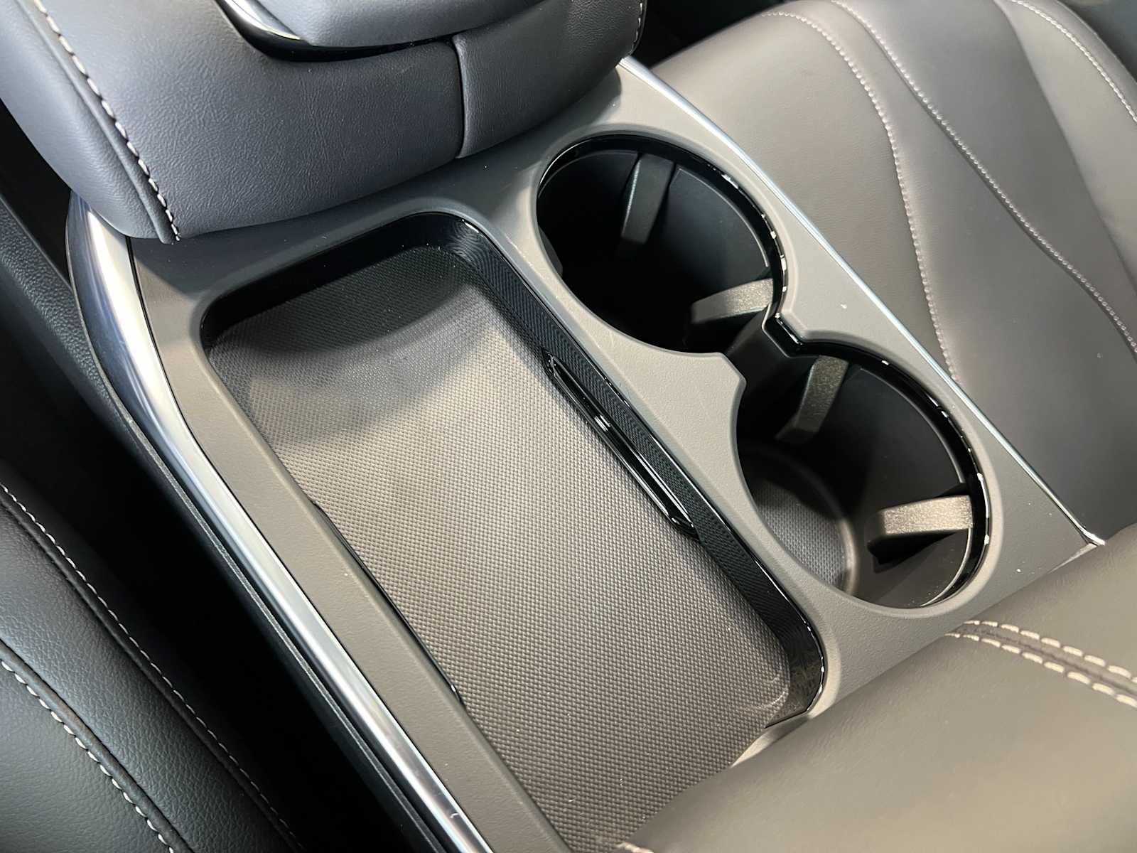 New 2026 Acura RDX SH-AWD image 25