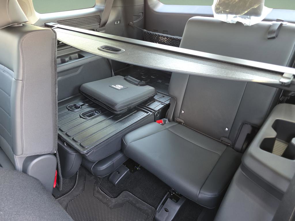 New 2026 Hyundai Santa Fe Limited AWD/4WD image 16