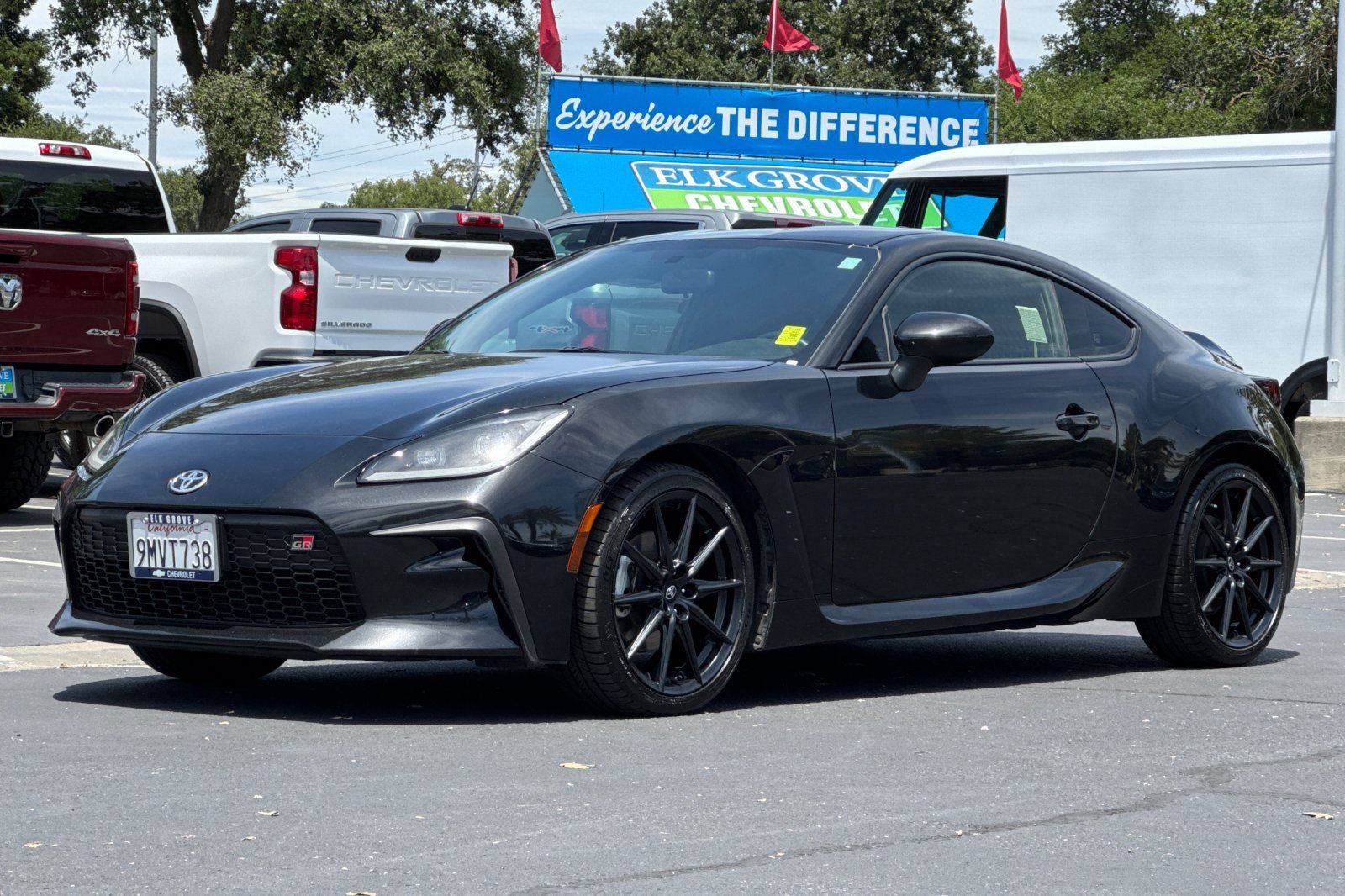 Used 2024 Toyota GR86 Premium RWD image 7